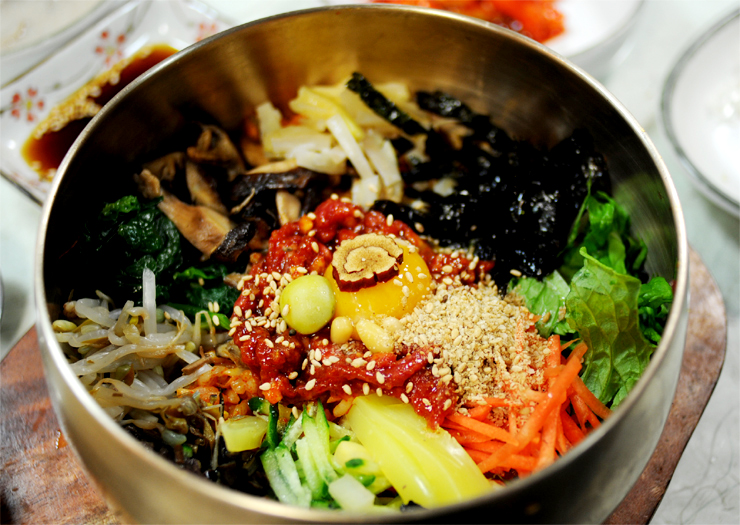 육회비빔밥[전주 성미당]