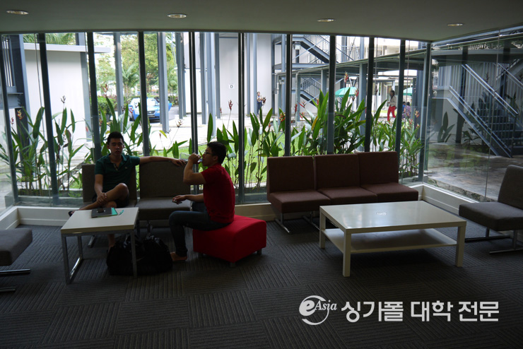 "curtin university in singapore"