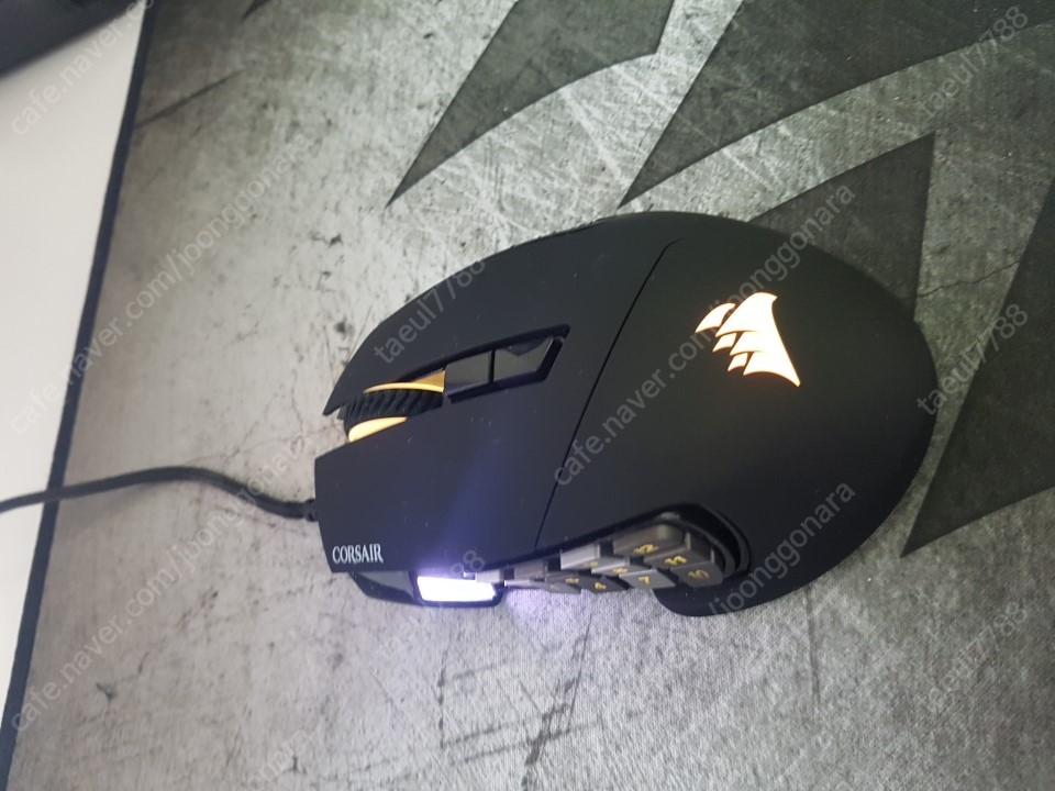 CORSAIR SCIMITAR RGB BLACK 판매합니다. - 카페