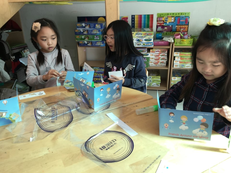 [lime] Thinking Math / Nat Geo / Art / Ready, set, cook / Phonics - 카페