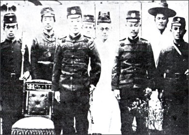 그 옛날의 대한제국군. - 東國兵鑑(한국사 게시판) - 역사 속의 전쟁사